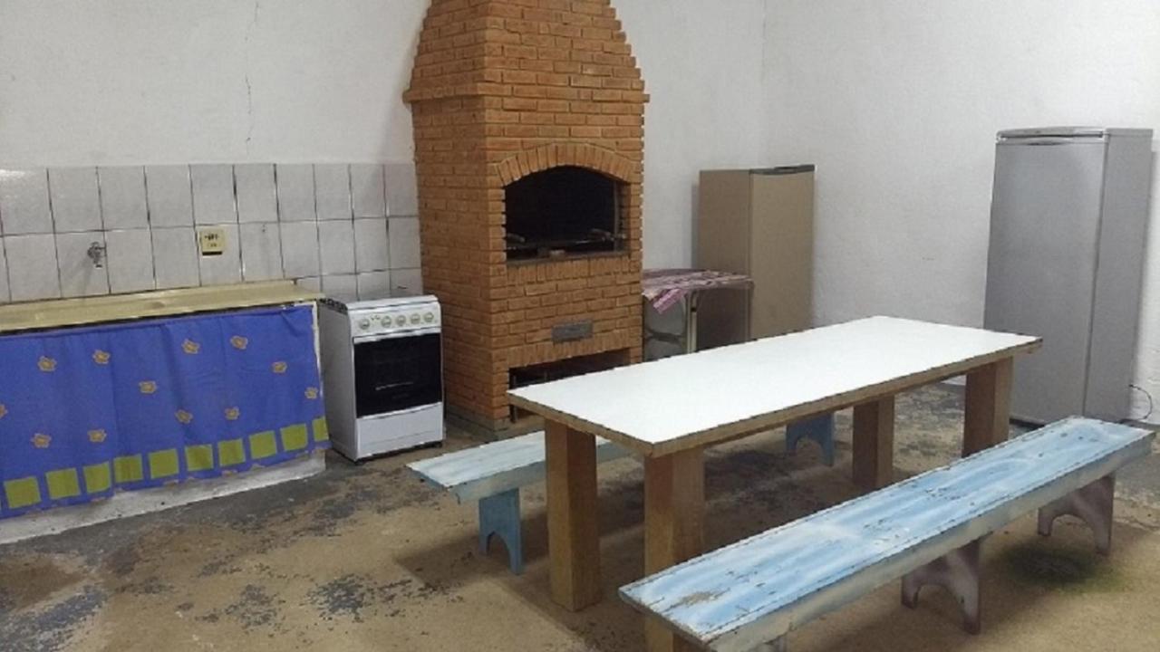 Linda Chacara Com Piscina Churrasqueira E Wi-Fi Mairinque Buitenkant foto